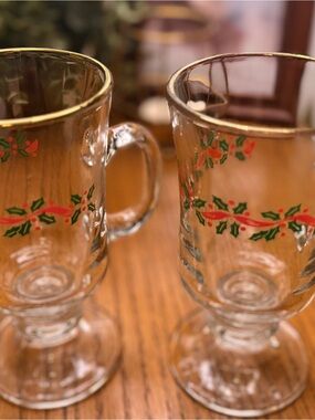 Vintage Libbey Glass Irish Coffee Holiday Holly Mugs w/Gold Trim- Set of 2